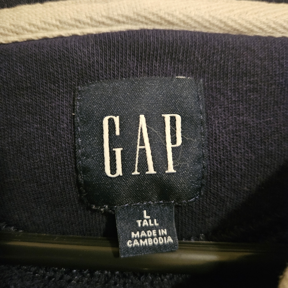 GAP Men's Navy Blue Hoodie Sweater - Picture 3 of 3